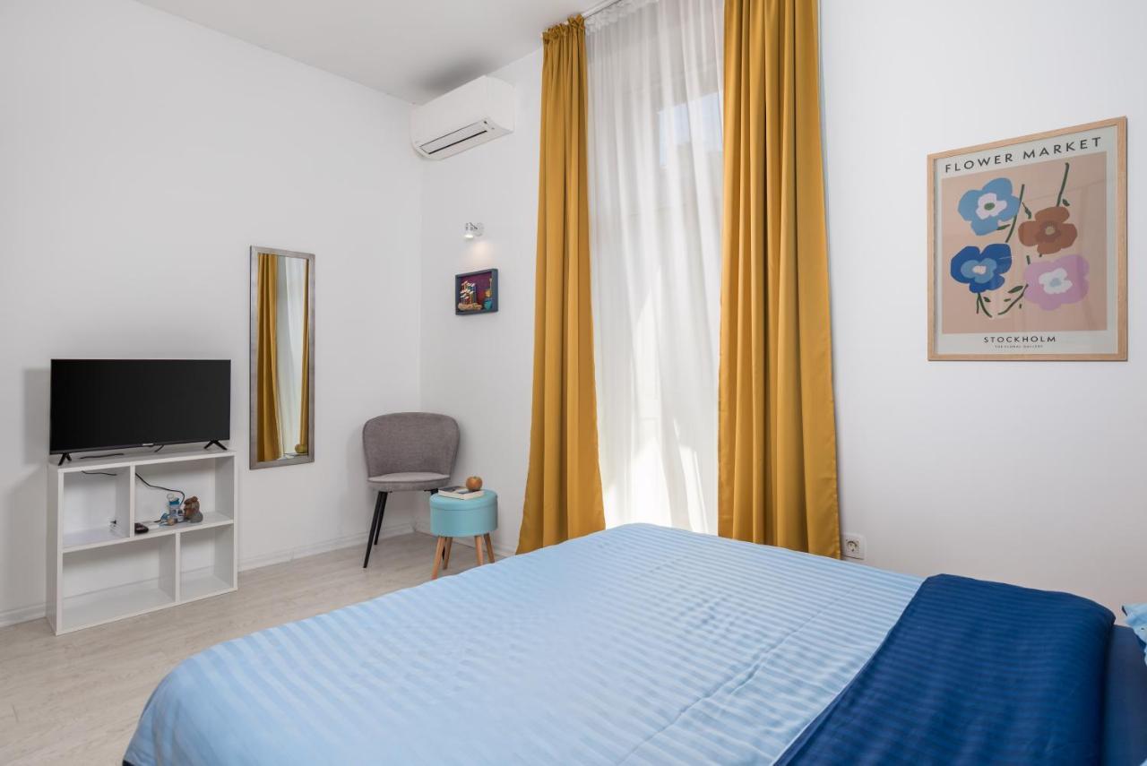 Studio Apartments Fran'S Rijeka Exterior foto