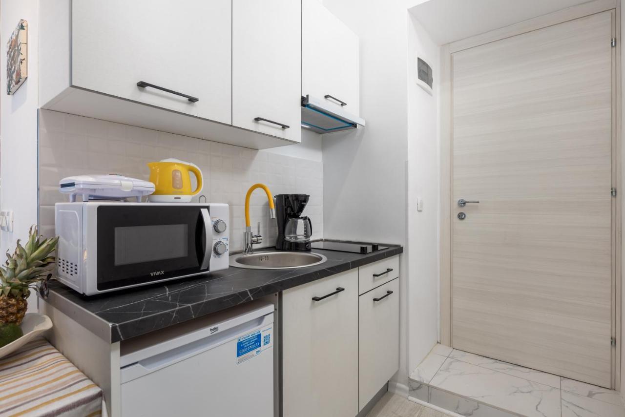 Studio Apartments Fran'S Rijeka Exterior foto