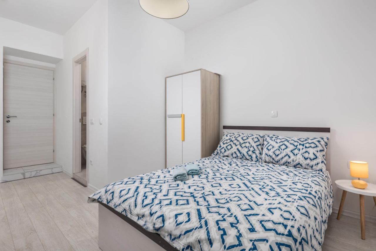 Studio Apartments Fran'S Rijeka Exterior foto