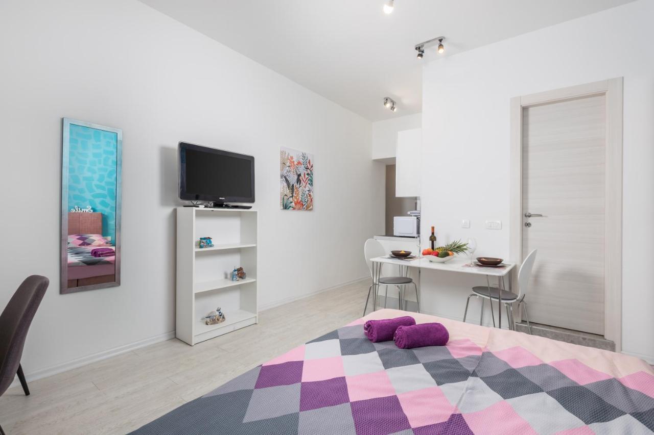 Studio Apartments Fran'S Rijeka Exterior foto